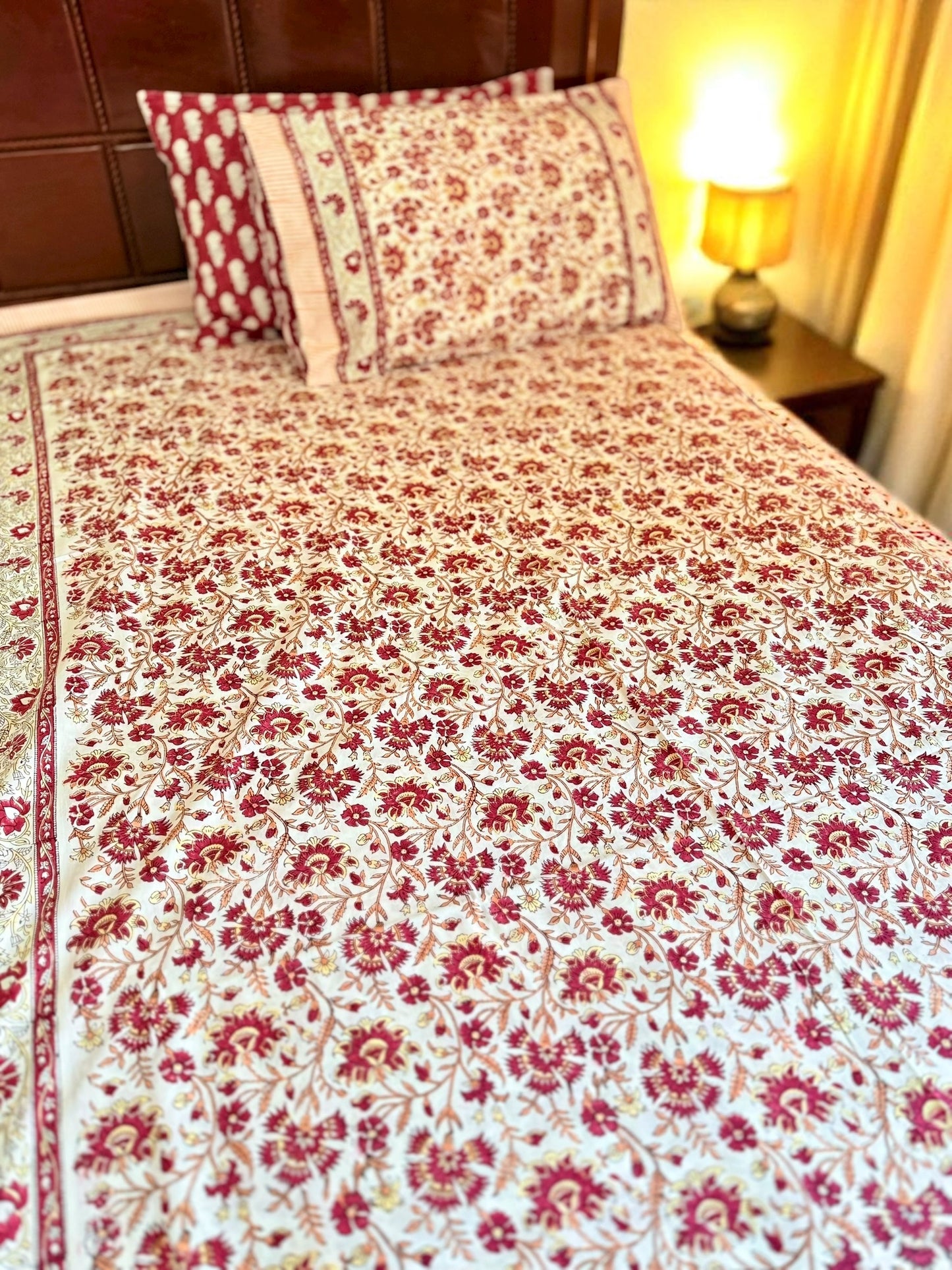 Surkh Phool Jaal Handblock Printed Cotton Bedsheet