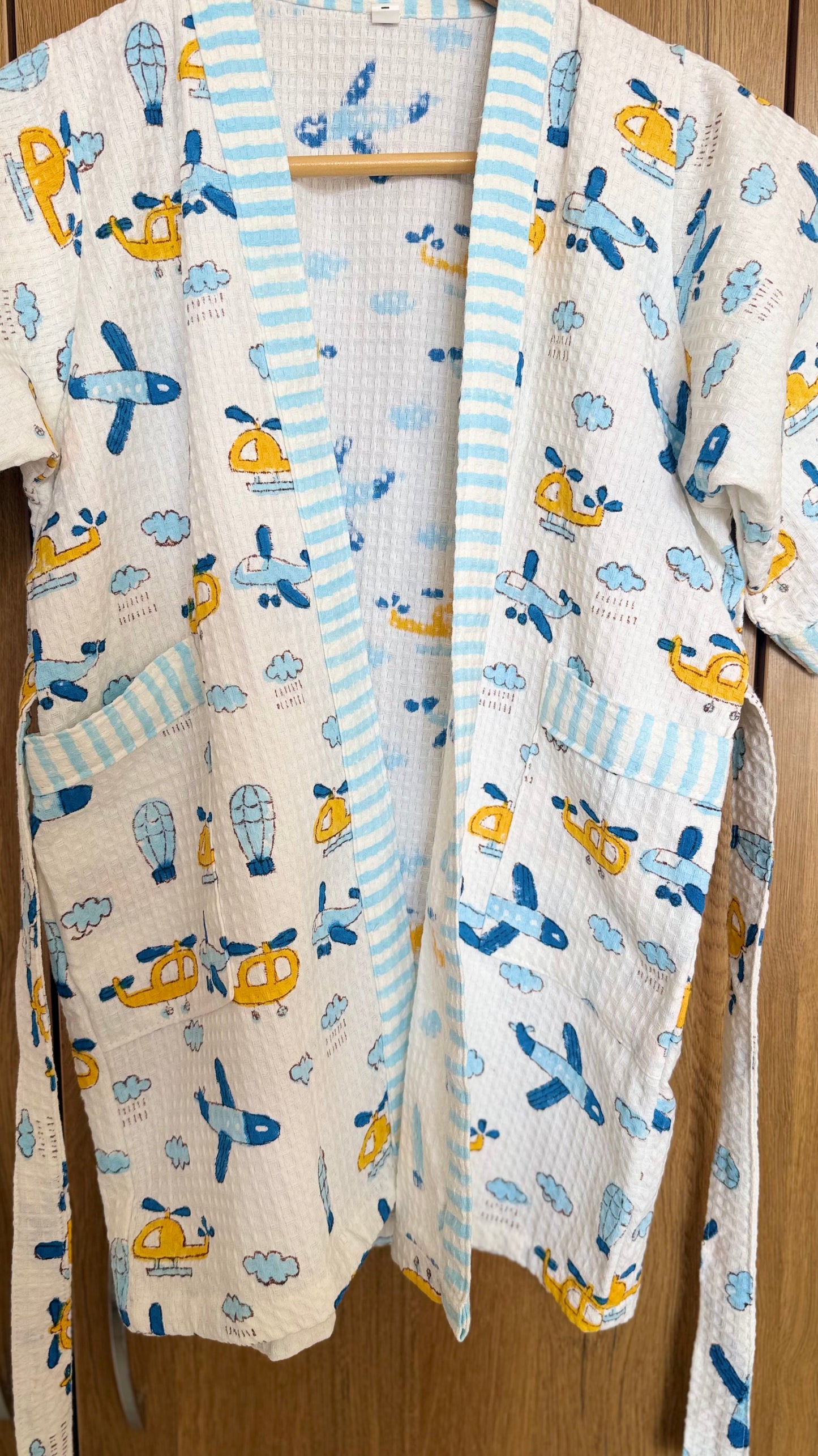 Kids Air Adventure Bathrobe